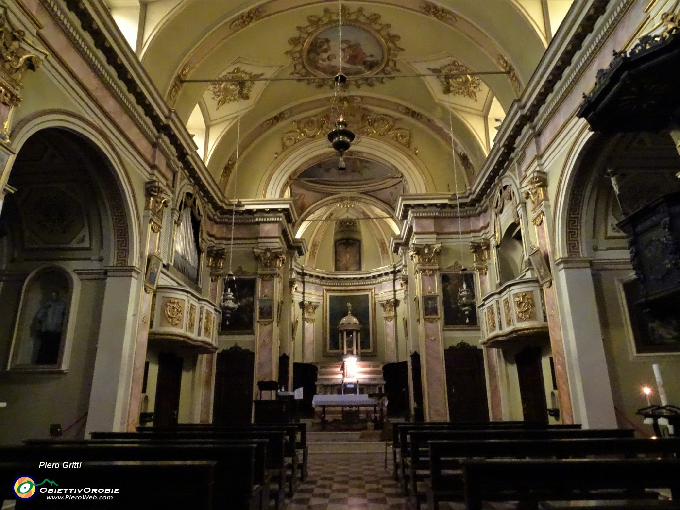 13 Interno della chiesa parrocchiale di S. Stefano di Stabello.JPG